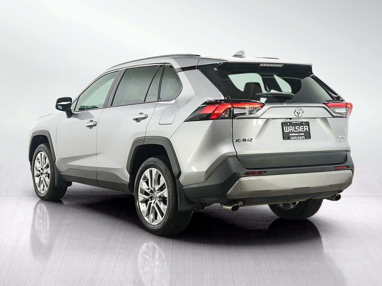 Used 2025 Toyota RAV4 Limited w/ Weather Package AWD/4WD image 3