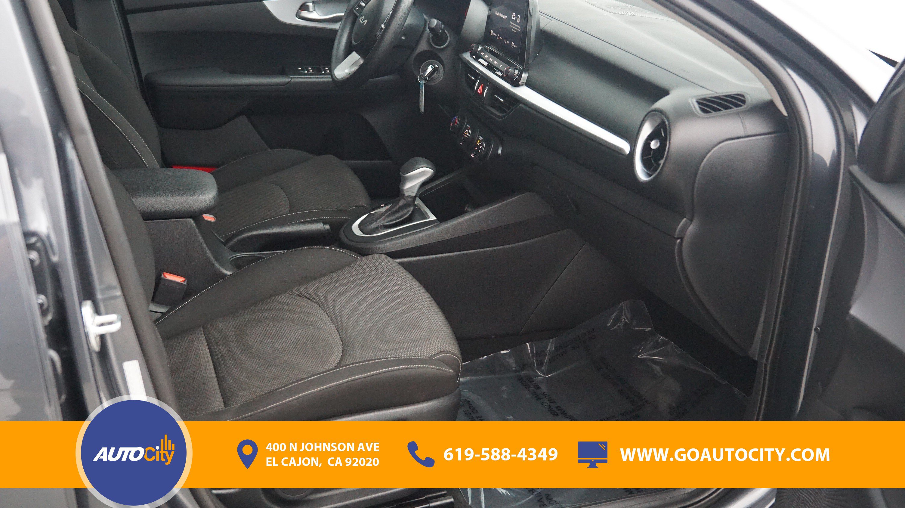 Used 2023 Kia Forte LXS w/ LXS Technology Package FWD image 8