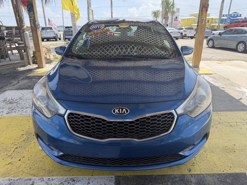 Used 2015 Kia Forte EX FWD image 2