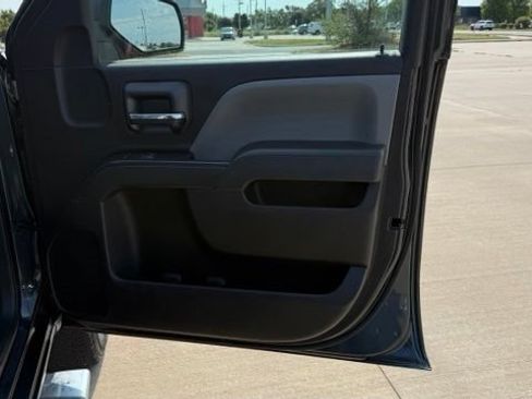 Used 2017 Chevrolet Silverado 2500 W/T AWD/4WD image 24