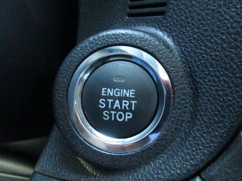 Used 2023 Subaru Outback Premium AWD/4WD image 21