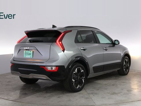 Used 2023 Kia Niro Wind image 12