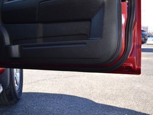 Used 2011 Chevrolet Colorado LT image 28