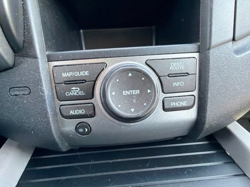 Used 2012 Honda Pilot Touring image 30