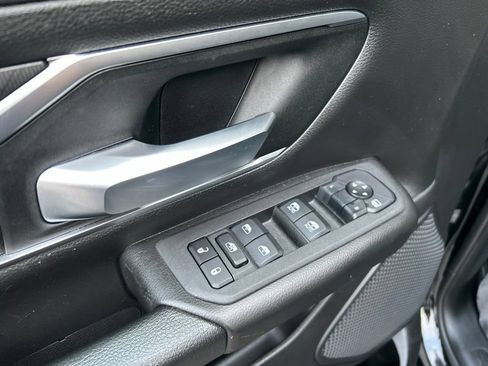 Used 2025 RAM 1500 Big Horn AWD/4WD image 13