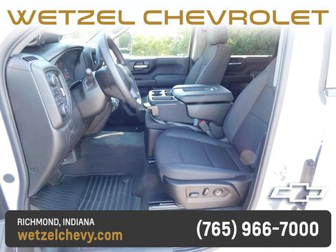 Used 2024 Chevrolet Silverado 2500 Custom w/ Custom Value Package AWD/4WD image 17