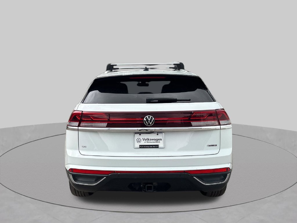 Used 2024 Volkswagen Atlas Cross Sport SE AWD/4WD image 35