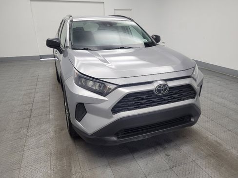 Used 2021 Toyota RAV4 LE FWD image 14