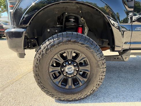 Used 2021 Ford F250 Lariat image 10