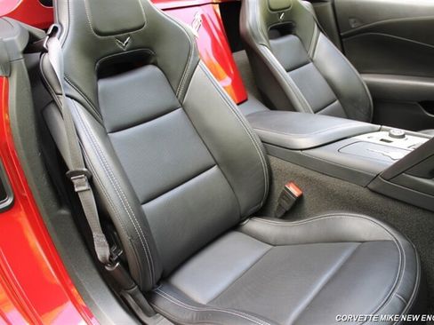 Used 2014 Chevrolet Corvette Stingray Convertible w/ 3LT Preferred Equipment Group RWD image 39