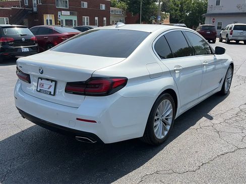 Used 2023 BMW 530i xDrive w/ Premium Package AWD/4WD image 5