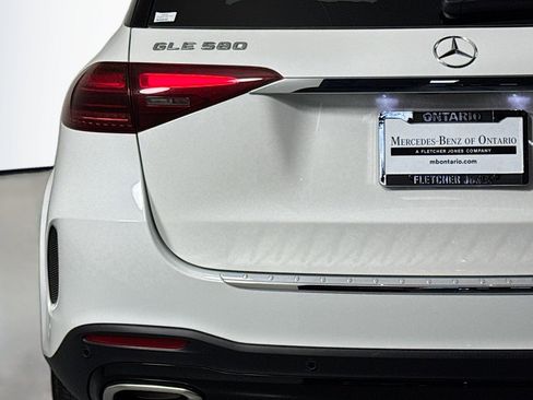 Certified 2025 Mercedes-Benz GLE 580 4MATIC image 16