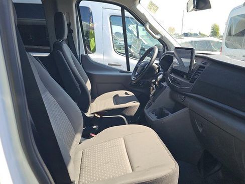 Used 2022 Ford Transit 350 XLT RWD image 6