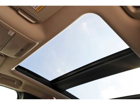 Certified 2025 MAZDA CX-50 2.5 Turbo w/ Accent Package image 28