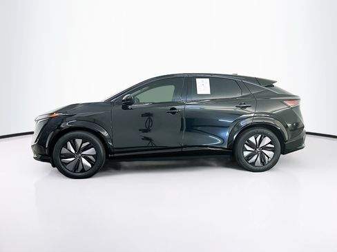 Used 2024 Nissan Ariya AWD image 4