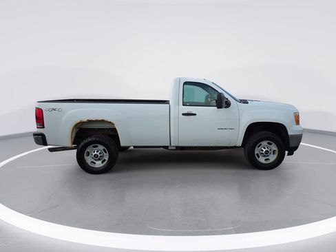 Used 2014 GMC Sierra 2500 W/T w/ Snow Plow Prep Package AWD/4WD image 2