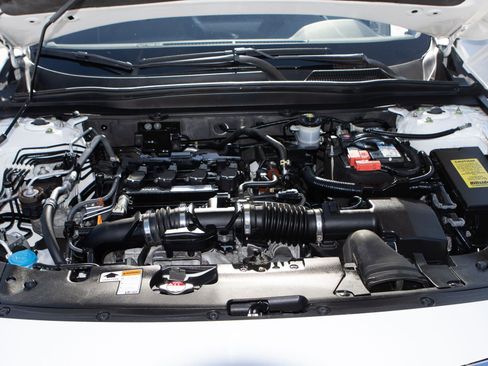 Certified 2019 Honda Accord EX-L image 38