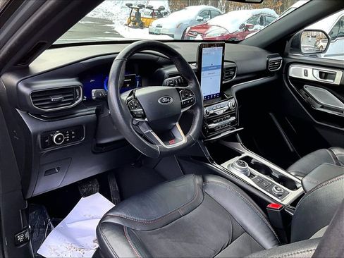 Used 2023 Ford Explorer ST w/ Equipment Group 401A image 8