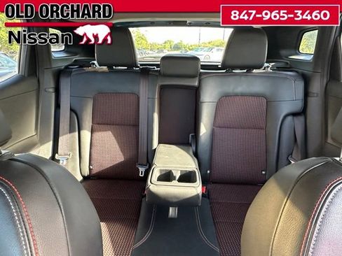 Used 2025 Nissan Kicks SR FWD image 13