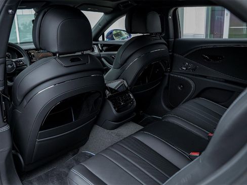 New 2025 Bentley Flying Spur Plug-In Hybrid image 39
