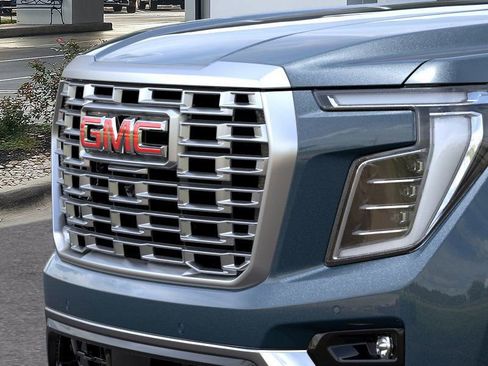 New 2026 GMC Yukon XL Denali AWD/4WD image 13