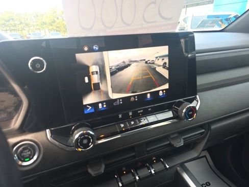 Used 2023 Chevrolet Colorado Trail Boss w/ LPO, Skid Plate Package image 21