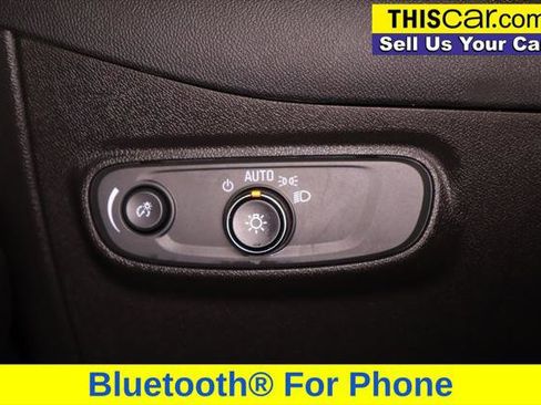 Used 2023 Chevrolet Equinox LS w/ LS Convenience Package image 12