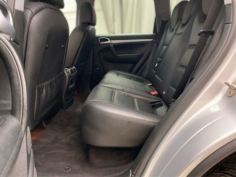 Used 2006 Porsche Cayenne S image 11