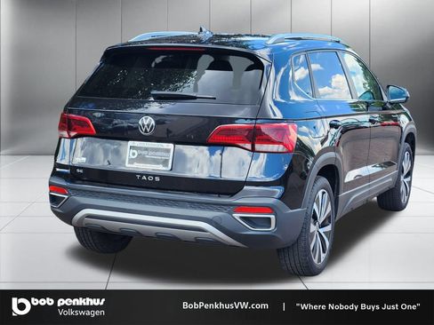 Used 2024 Volkswagen Taos SE FWD image 25