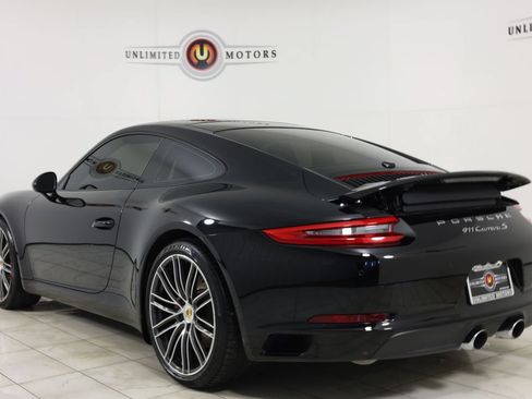 Used 2018 Porsche 911 Carrera S RWD image 4
