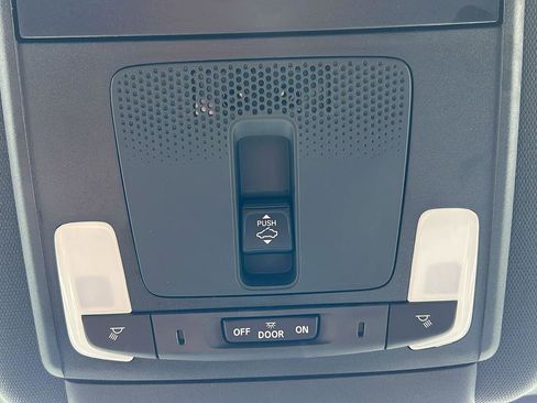 Used 2024 Honda CR-V Sport image 29