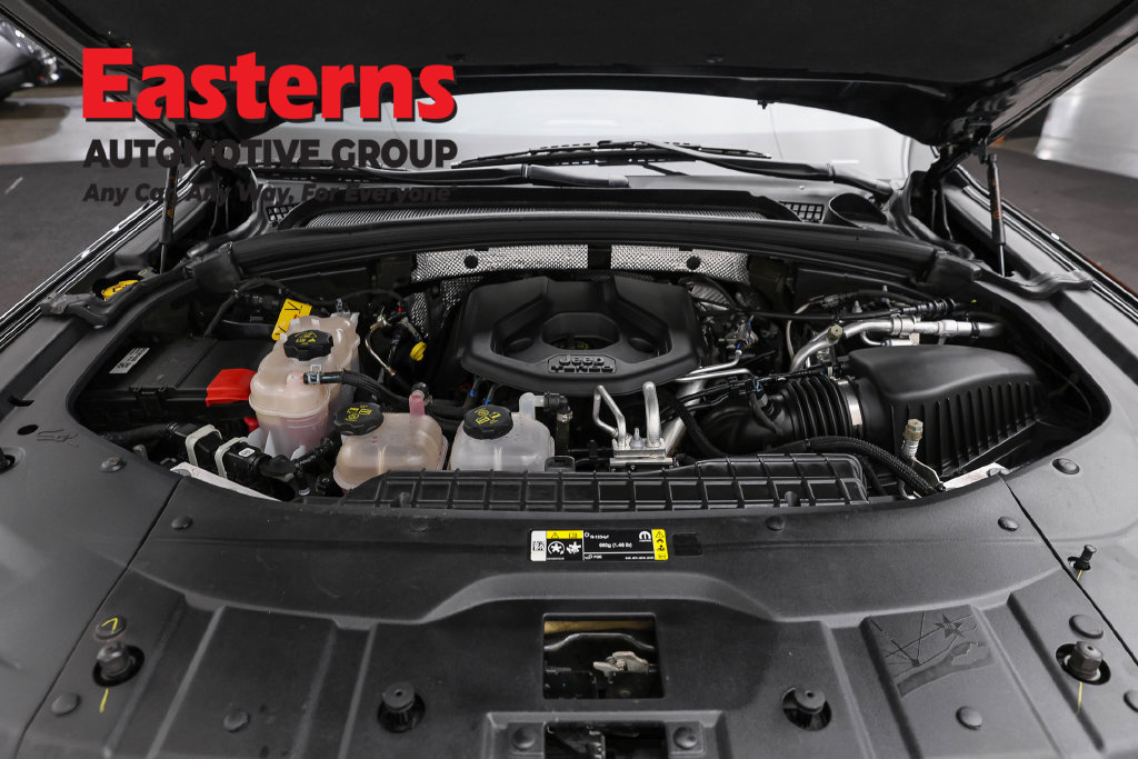 Used 2023 Jeep Grand Cherokee 4WD 4xe image 8