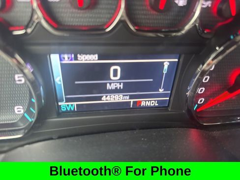 Used 2018 Chevrolet Silverado 1500 LT w/ Texas Edition image 17