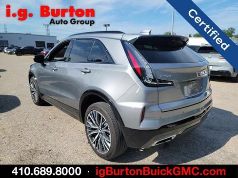 Used 2024 Cadillac XT4 Sport w/ Technology Package FWD image 4