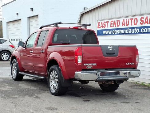 Used 2010 Nissan Frontier LE w/ LE Value Truck Pkg image 3