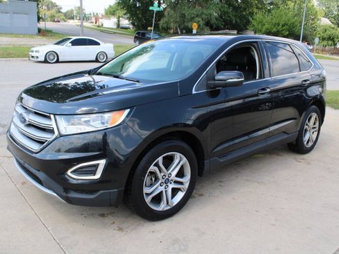 Used 2015 Ford Edge Titanium AWD/4WD image 4