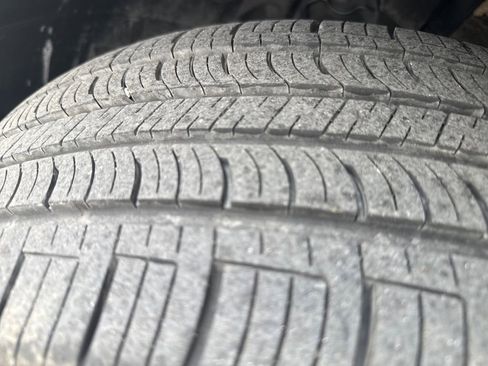 Used 2019 Nissan Rogue SL w/ Premium Package image 30