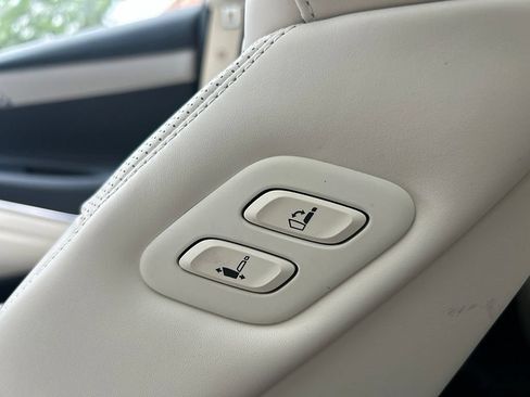Certified 2026 Genesis GV80 3.5T Prestige AWD/4WD image 22