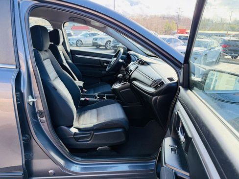 Used 2019 Honda CR-V LX image 16