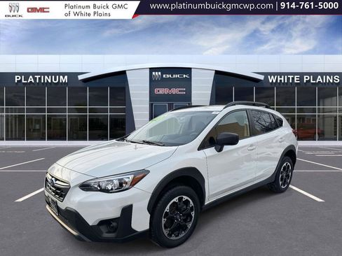 Used 2023 Subaru Crosstrek 2.0i image 4