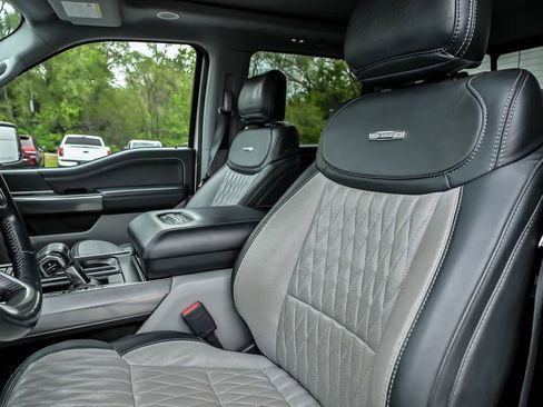 Used 2022 Ford F150 Limited AWD/4WD image 17