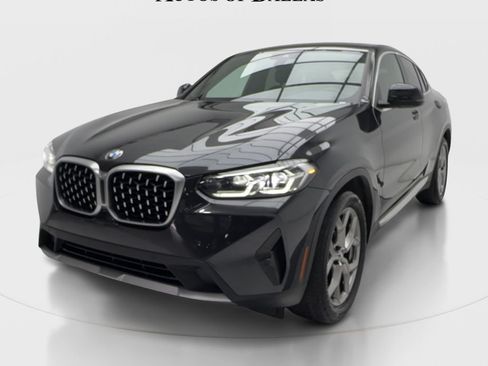 Used 2022 BMW X4 xDrive30i AWD/4WD image 4