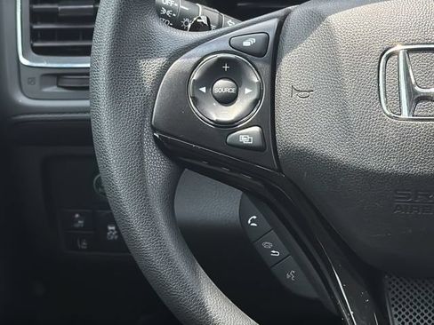 Used 2022 Honda HR-V EX image 19