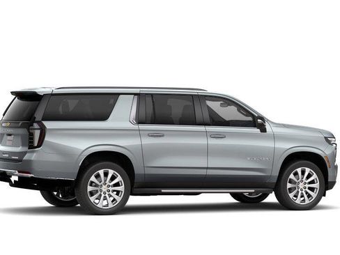 New 2025 Chevrolet Suburban Premier image 43