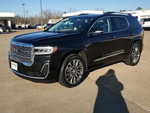 Used 2021 GMC Acadia Denali w/ Denali Technology Package image 4