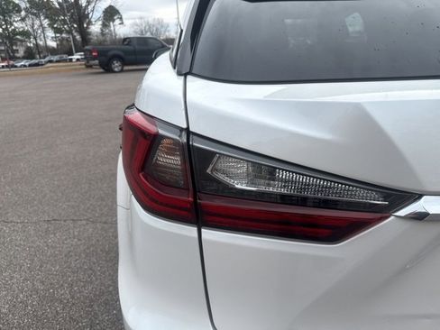 Used 2018 Lexus RX 350 FWD w/ Premium Package image 10