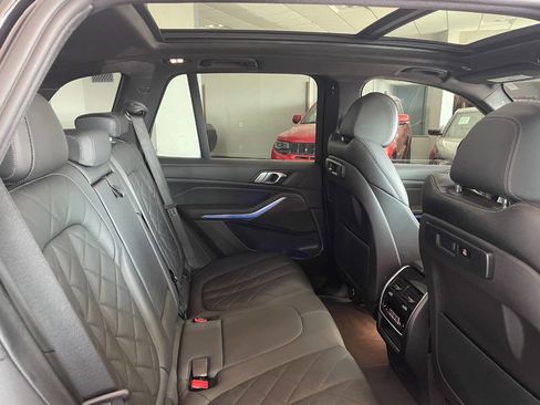 Used 2023 BMW X5 xDrive40i image 26