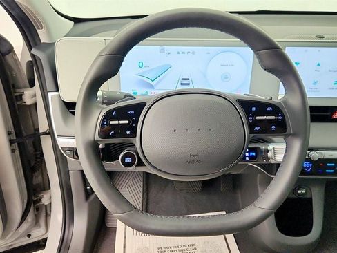 Used 2024 Hyundai Ioniq 5 Limited image 14
