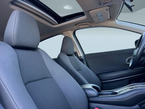 Used 2022 Honda HR-V EX image 27