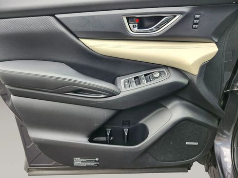 Used 2019 Subaru Ascent Limited image 13